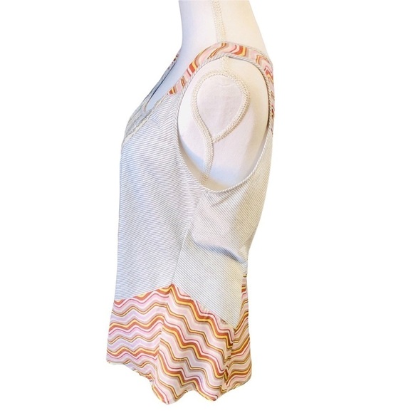 A COMMON THREAD WOMENS SLEEVELESS PULLOVER TOP SIZE LARGE - Picture 8 of 9